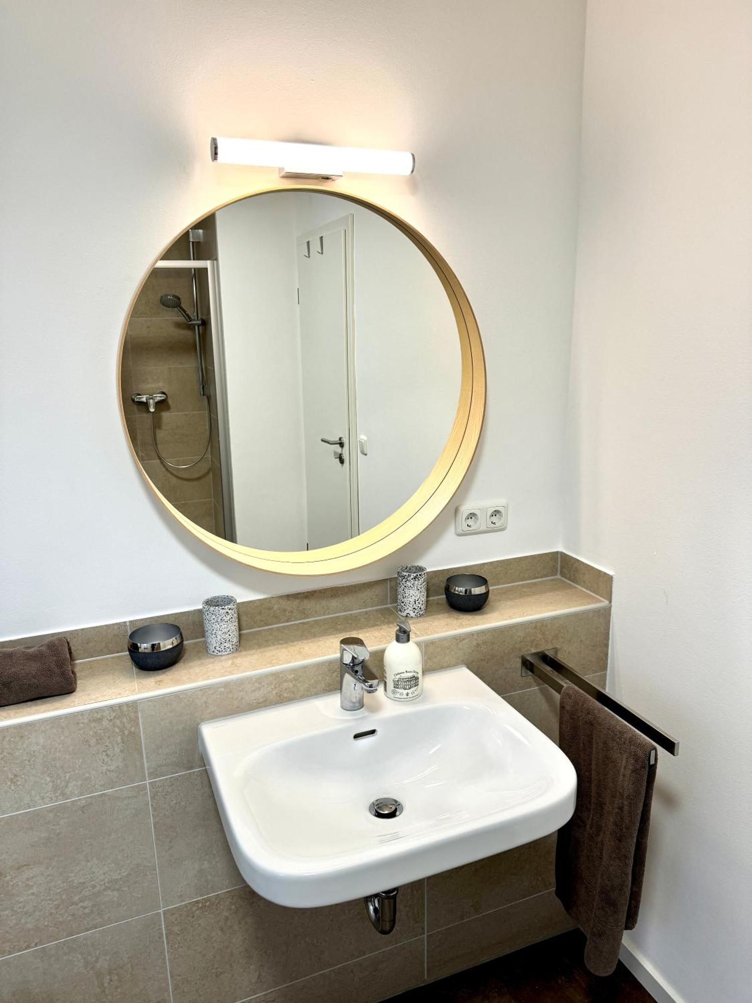Ferienwohnung "Dream Suite" - Im Coburger Wonderland - Ihr Zuhause Auf Zeit! Кобург Экстерьер фото